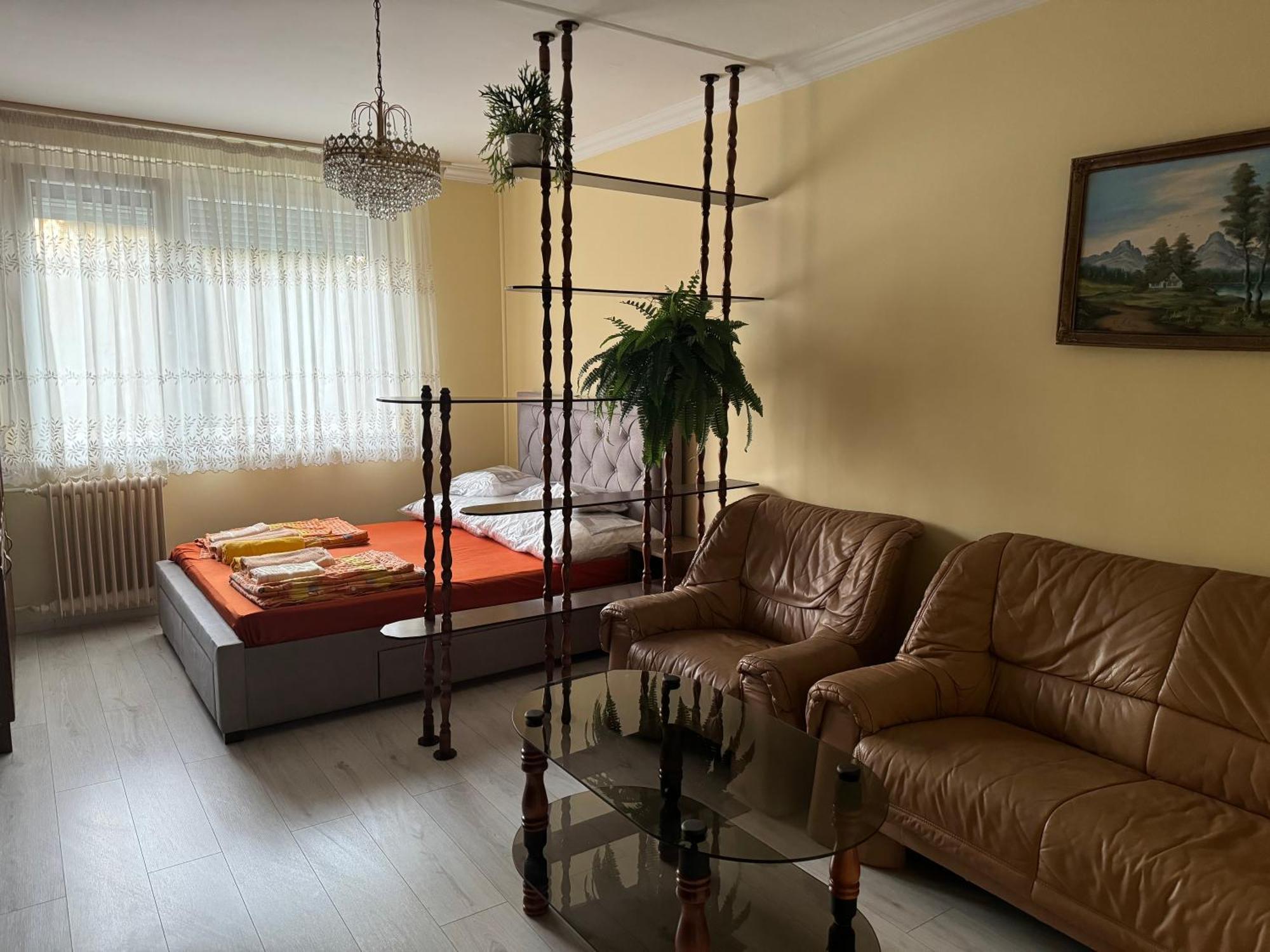 Termal Apartman Tiszaújváros Extérieur photo